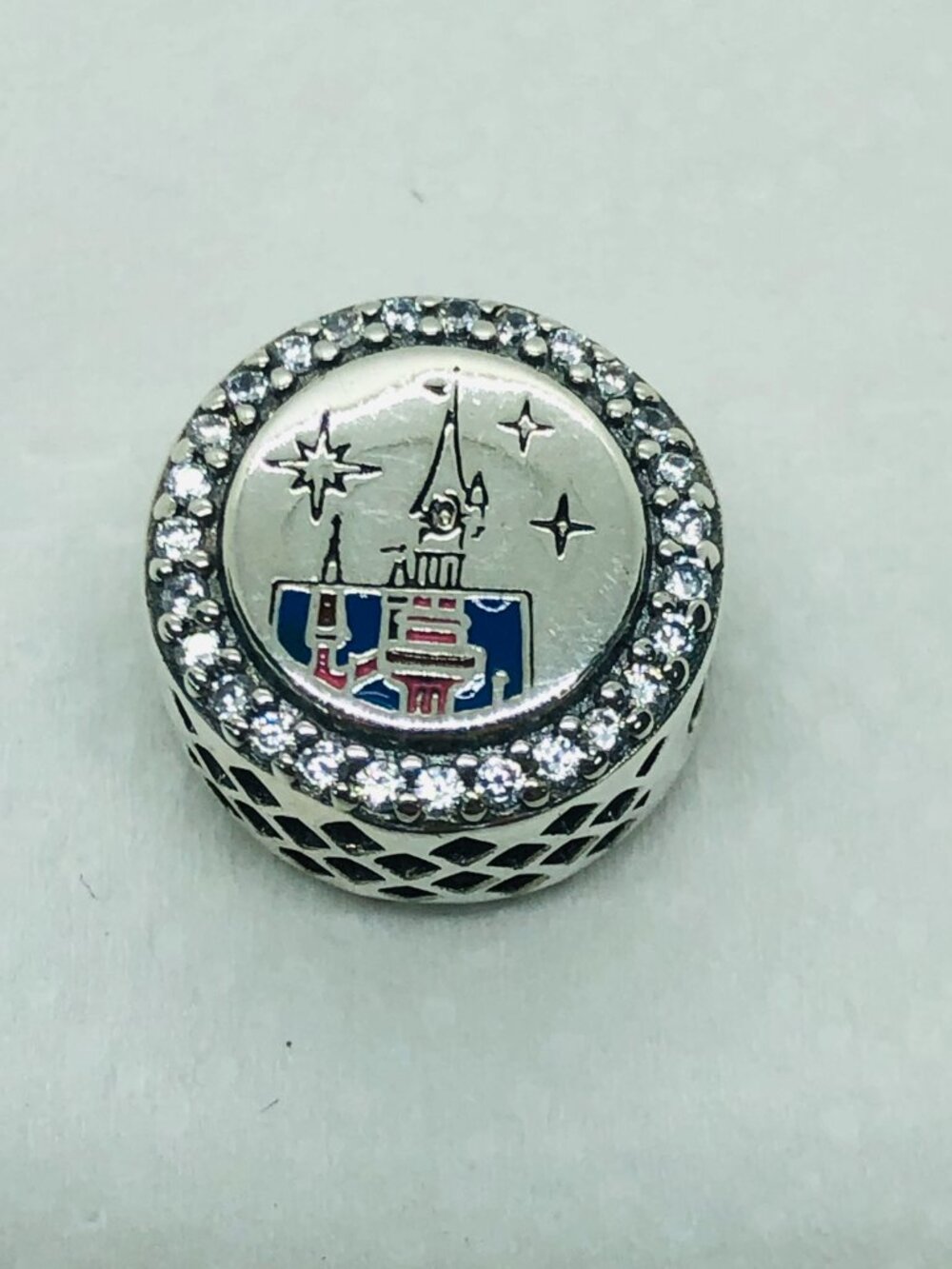 ✨ ✨Pandora Disneyland Paris Charm